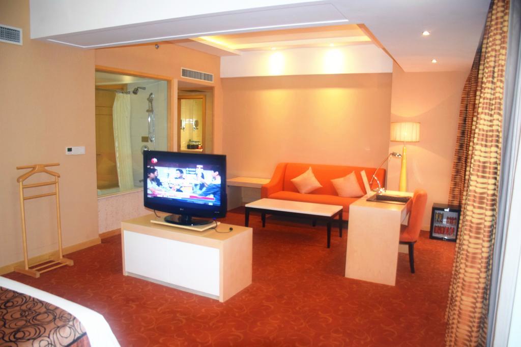 Puxi New Century Hotel שנגחאי מראה חיצוני תמונה
